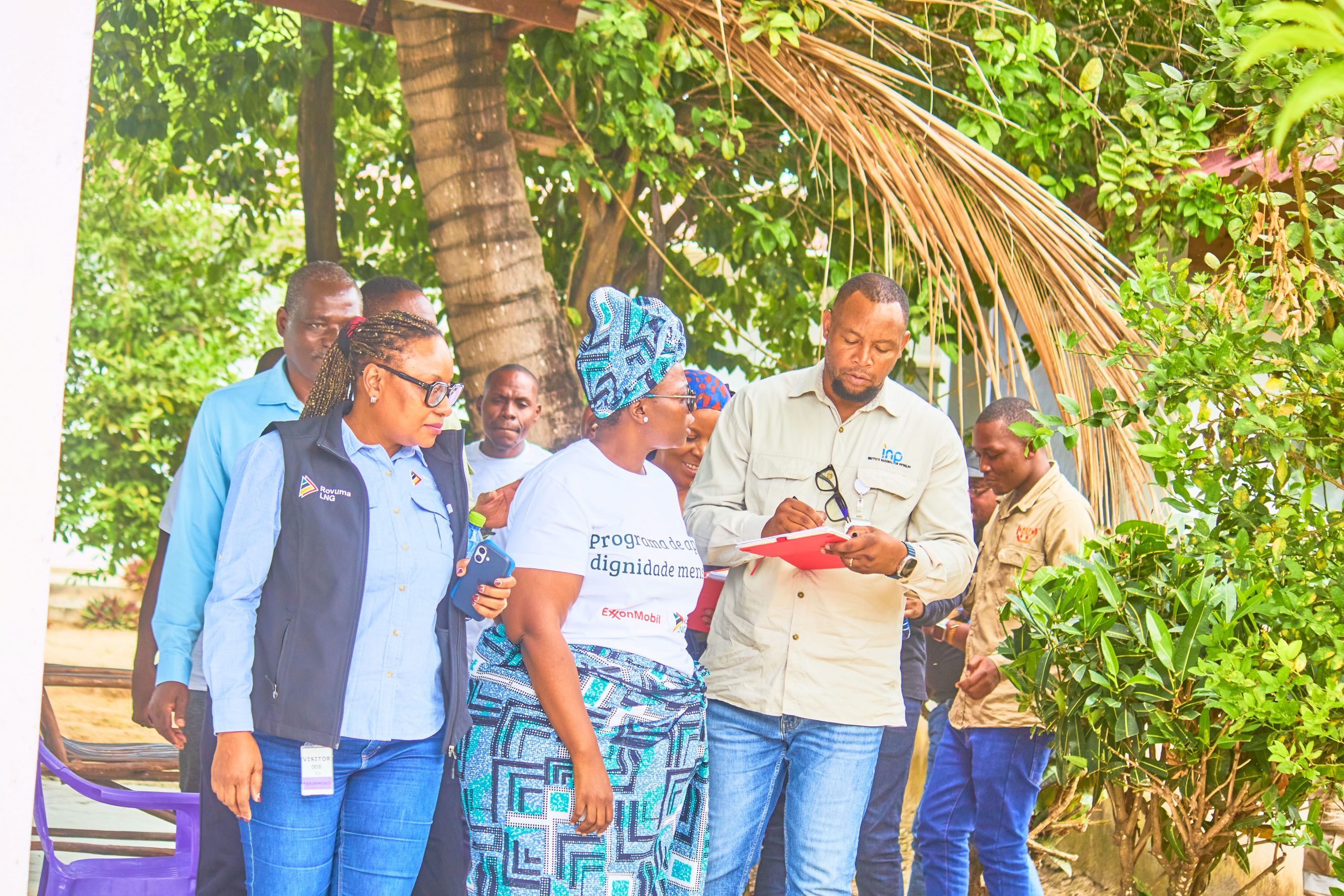 ExxonMobil faz visita de monitoramento das actividades desenvolvidas pela Kama Mwezi, na sequência da Implemetação da II fase do Programa de Apoio à Dignidade Menstrual em Palma